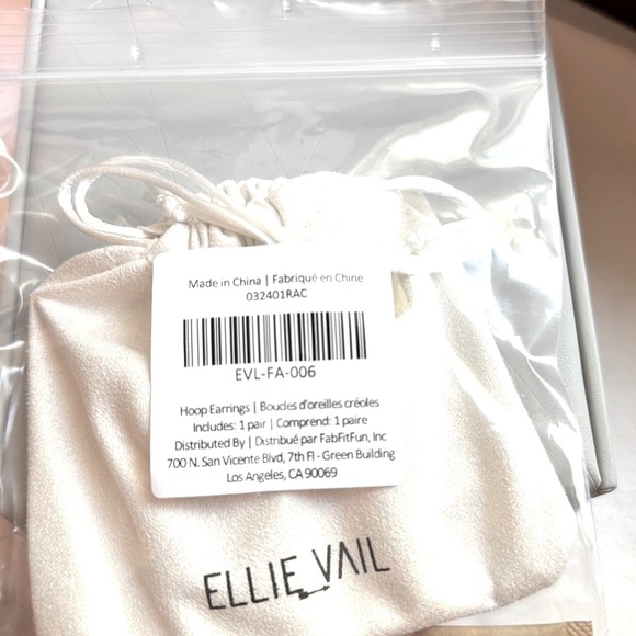 ⚡️Stunning One of a Kind Brand New Ellie Vail Laurette Medium Hoop Earrings ⚡️ - Picture 13 of 15